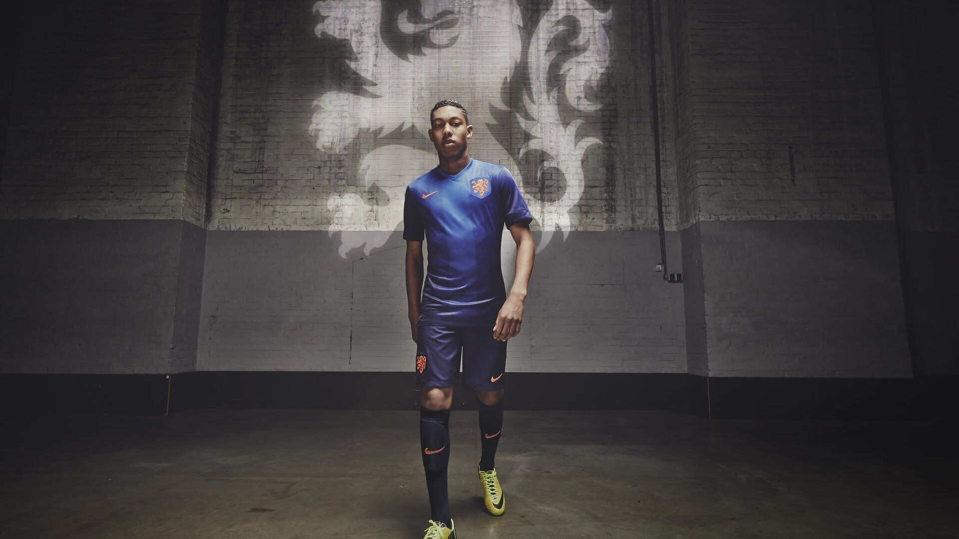 Ning巅峰对决，姆巴佩与40激战巴塞罗那分钟，高光表现胜负难料！